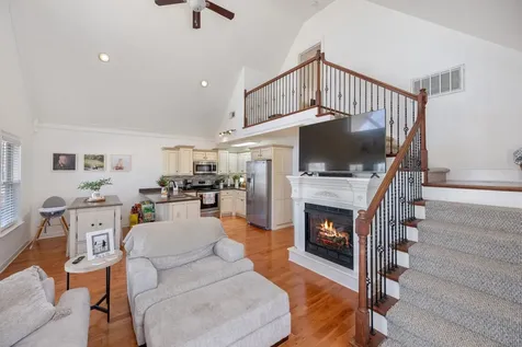 222 Fairway Villa Lane Decaturville TN 38329