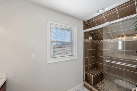 222 Fairway Villa Lane Decaturville TN 38329
