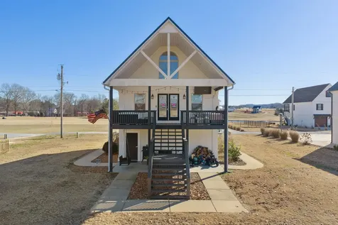 222 Fairway Villa Lane Decaturville TN 38329