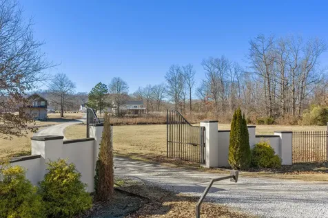 222 Fairway Villa Lane Decaturville TN 38329
