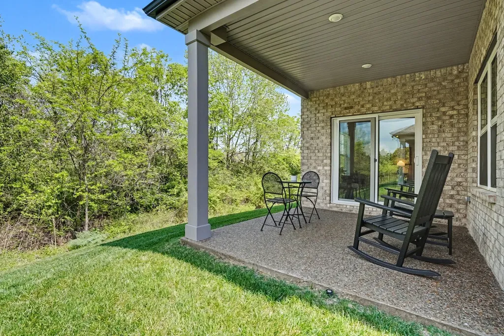 124 Owl Hollow Road Hendersonville TN 37075