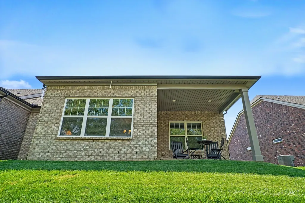 124 Owl Hollow Road Hendersonville TN 37075