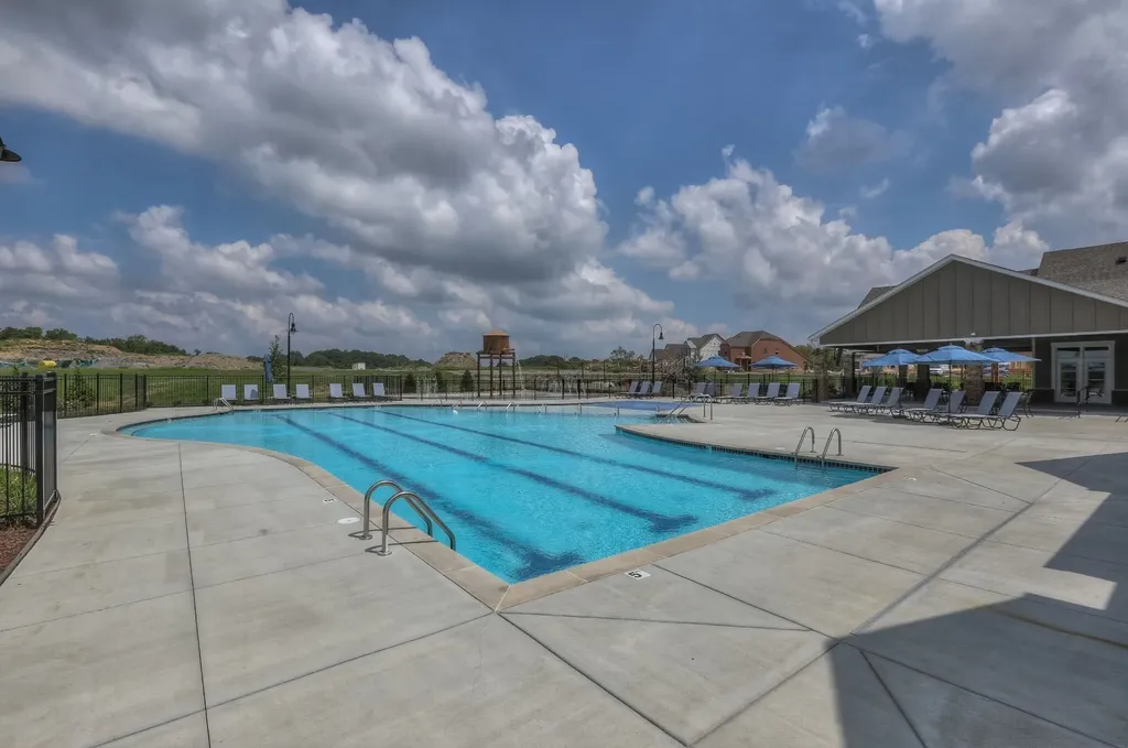 124 Owl Hollow Road Hendersonville TN 37075