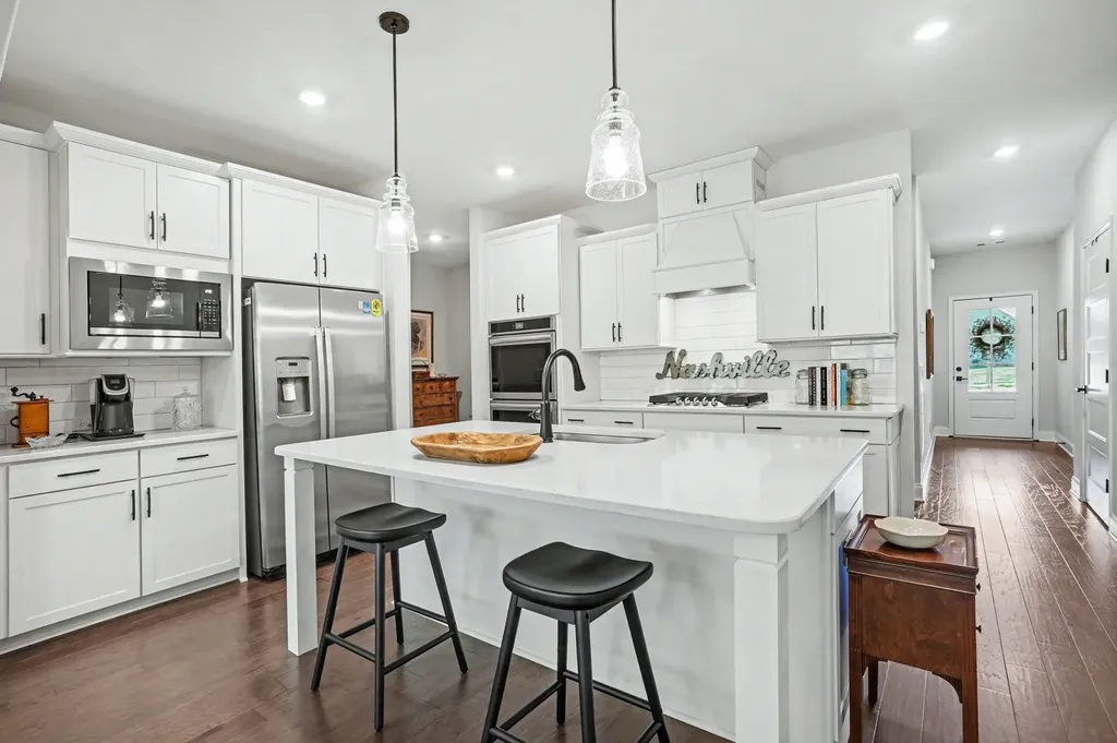 124 Owl Hollow Road Hendersonville TN 37075