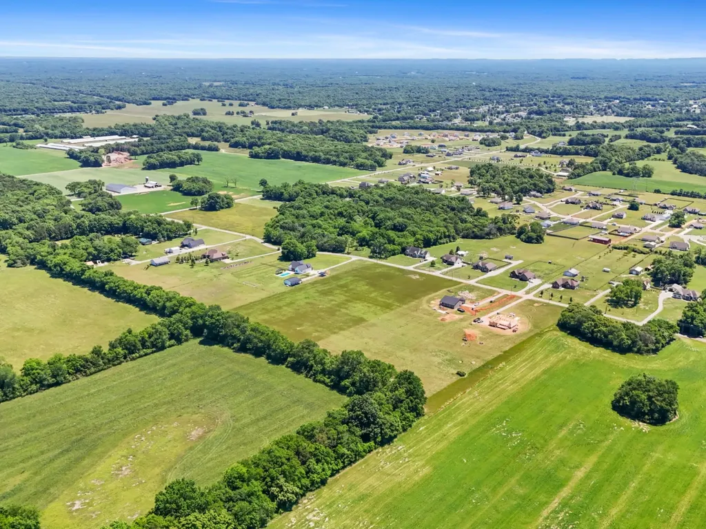 1362 Neil Road Chapel Hill TN 37034