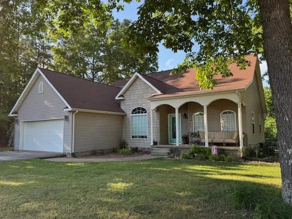 173 Mitchell Street Hohenwald TN 38462