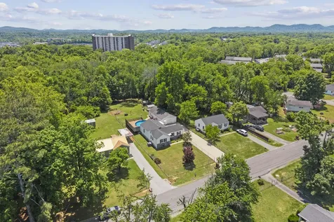 193 Empire Drive Nashville TN 37211