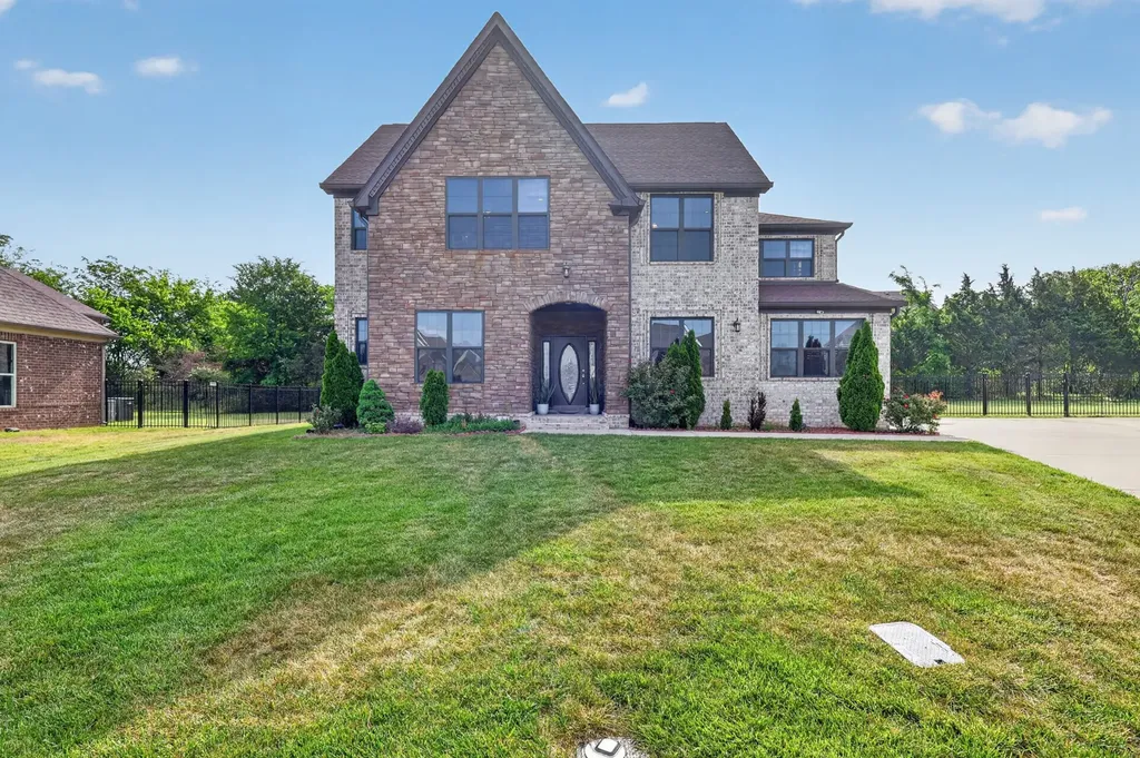 731 Orange Blossom Court Murfreesboro TN 37130