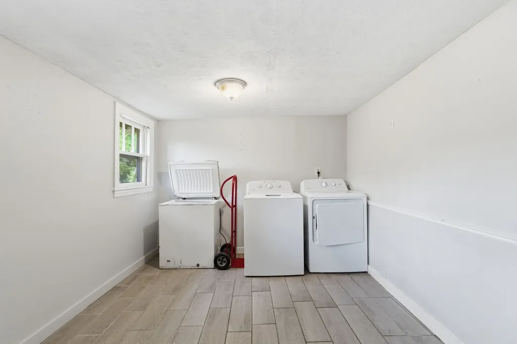 1801 Elizabeth Road Nashville TN 37218