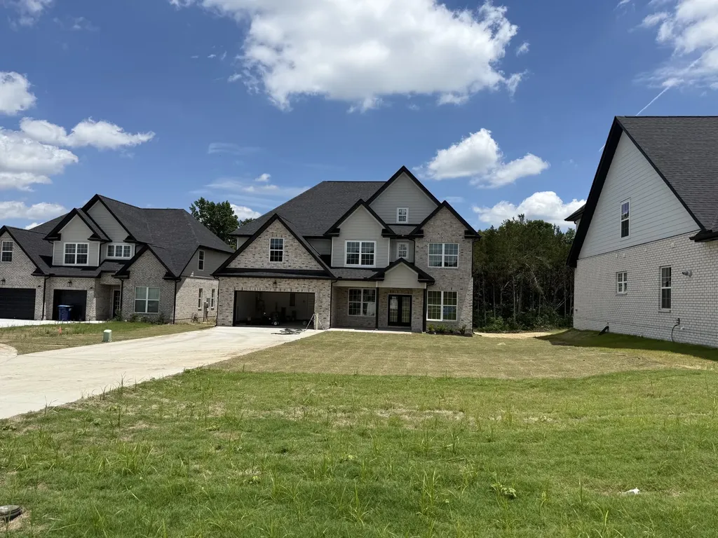 6012 Northern Oak Chase Smyrna TN 37167