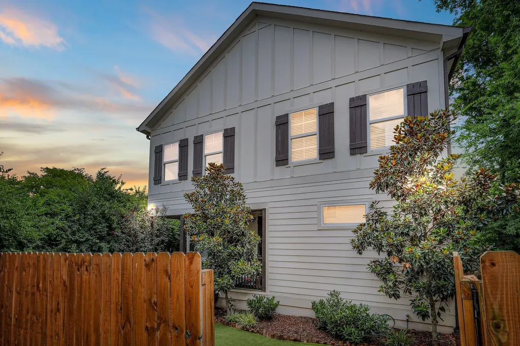 638B Annex Avenue Nashville TN 37209