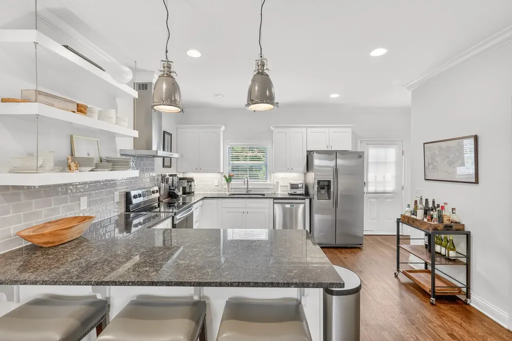 638B Annex Avenue Nashville TN 37209