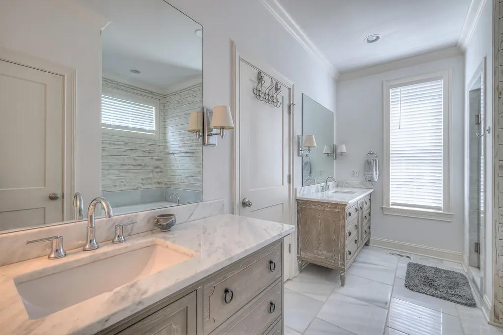 638B Annex Avenue Nashville TN 37209
