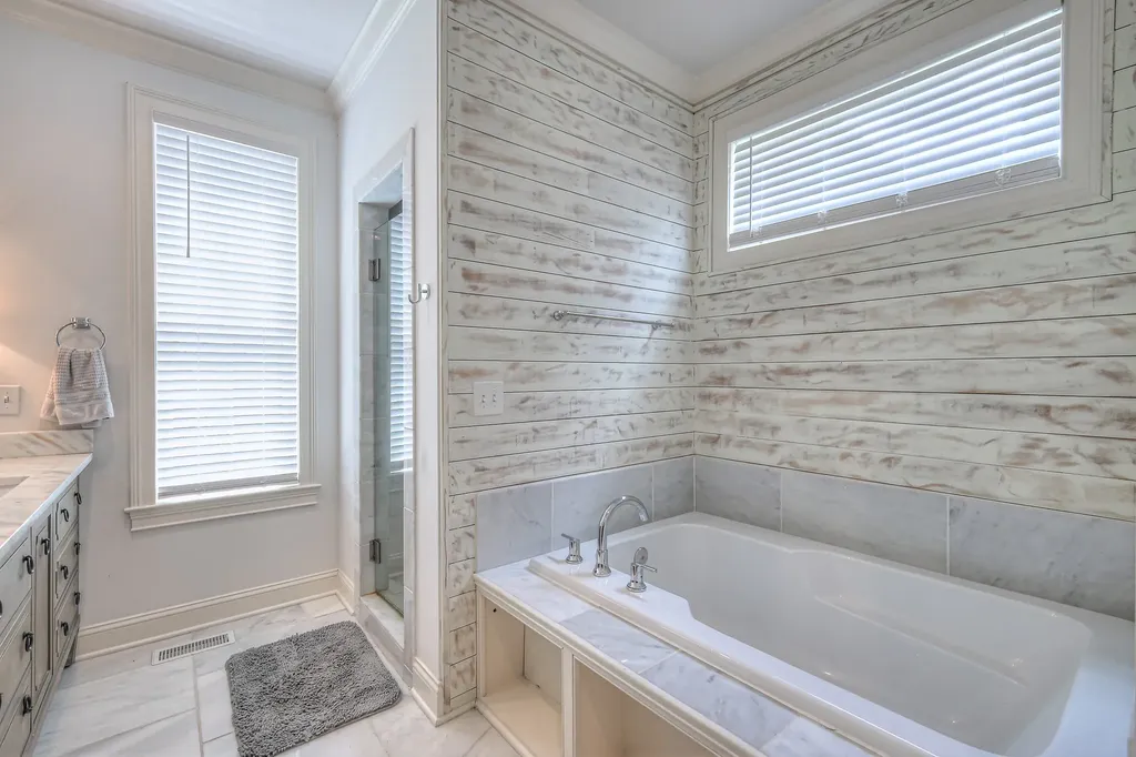638B Annex Avenue Nashville TN 37209