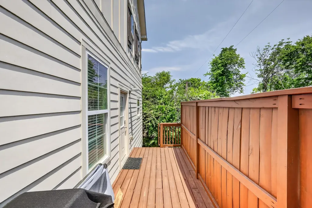 638B Annex Avenue Nashville TN 37209