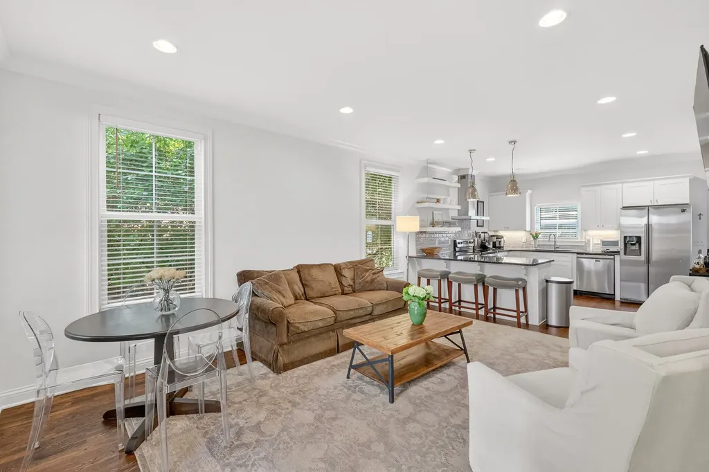 638B Annex Avenue Nashville TN 37209
