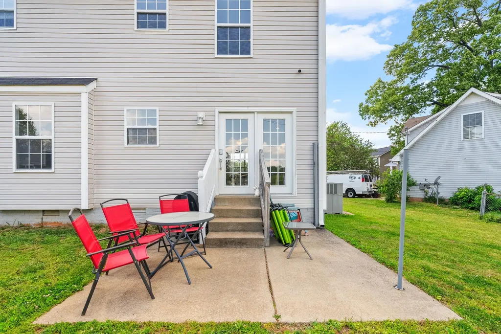 334 Yankee Drive Clarksville TN 37042
