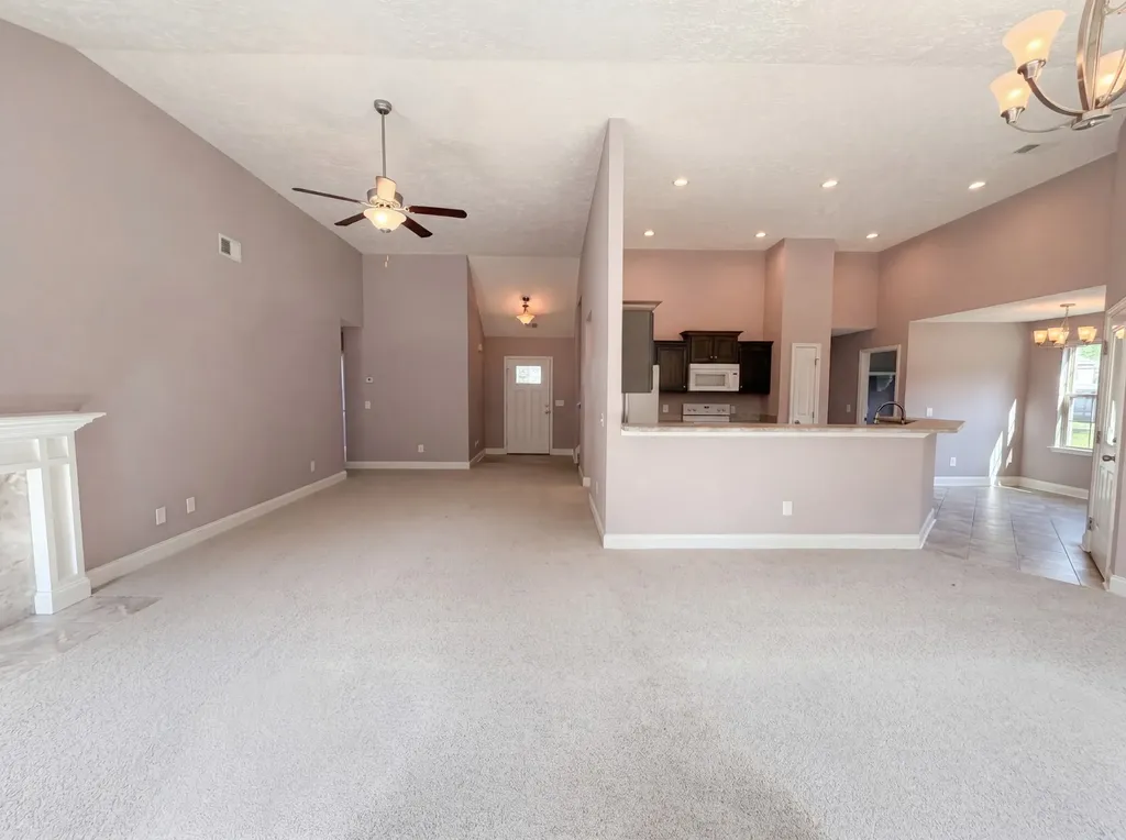 447 Golf Club Lane Springfield TN 37172
