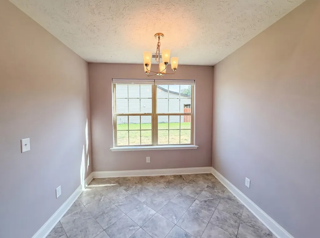 447 Golf Club Lane Springfield TN 37172