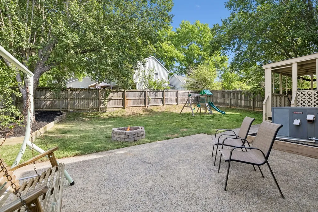1125 Dawnwood Drive Old Hickory TN 37138