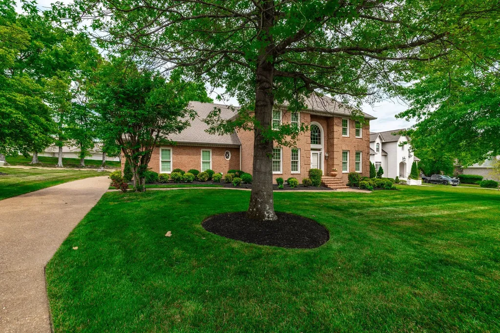 208 Pecan Court Gallatin TN 37066