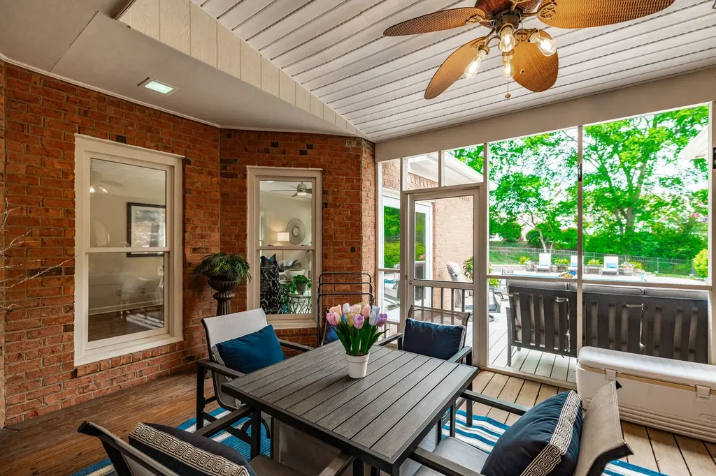 208 Pecan Court Gallatin TN 37066