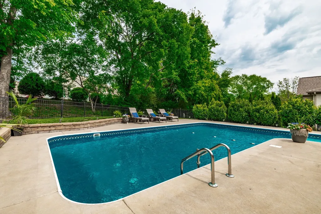 208 Pecan Court Gallatin TN 37066
