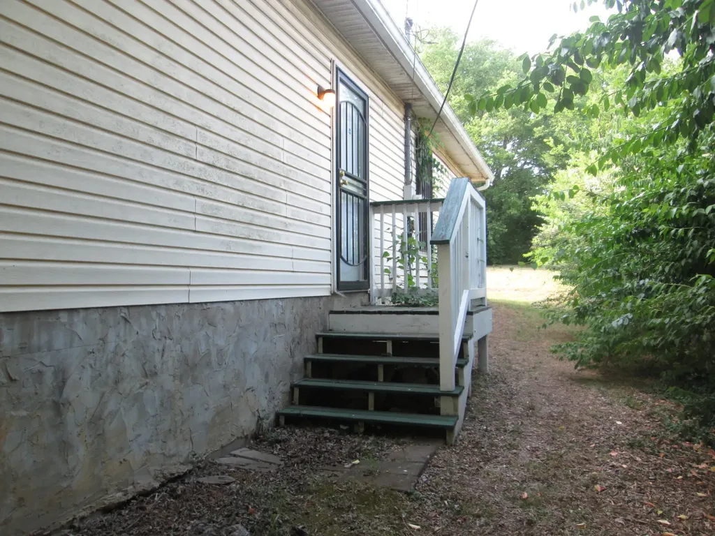1206 Avondale Circle Nashville TN 37207