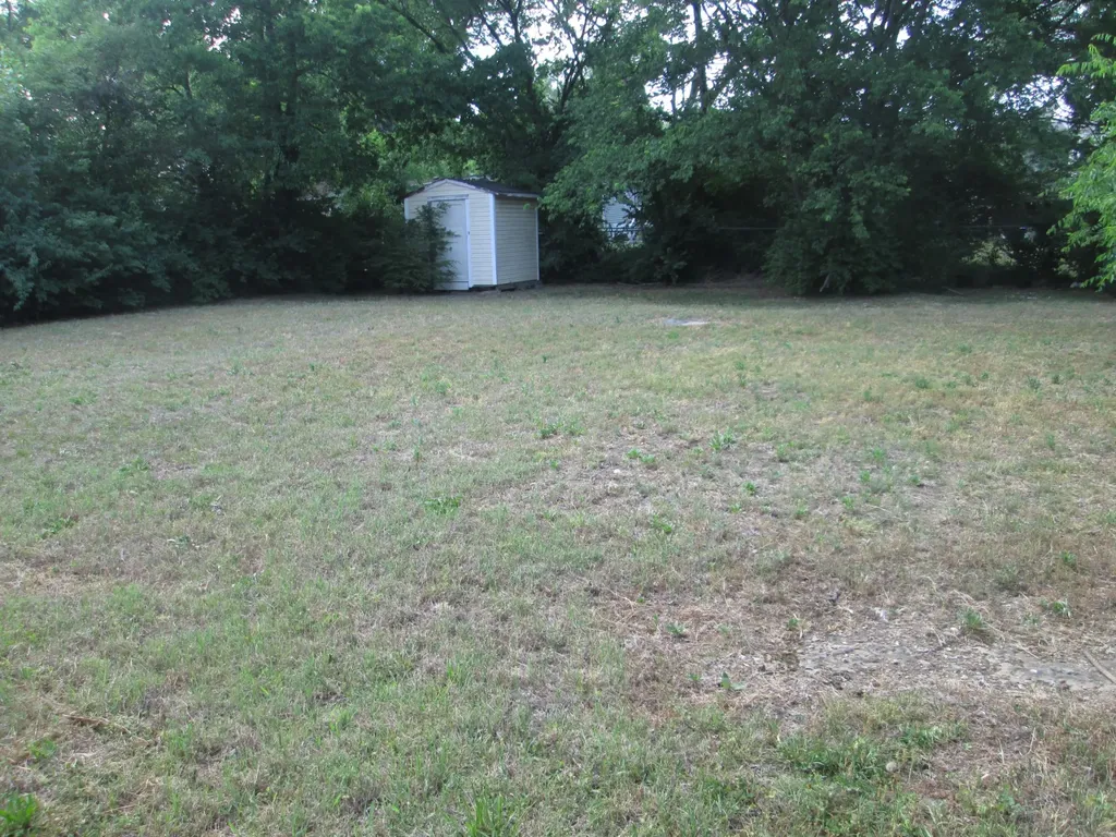 1206 Avondale Circle Nashville TN 37207