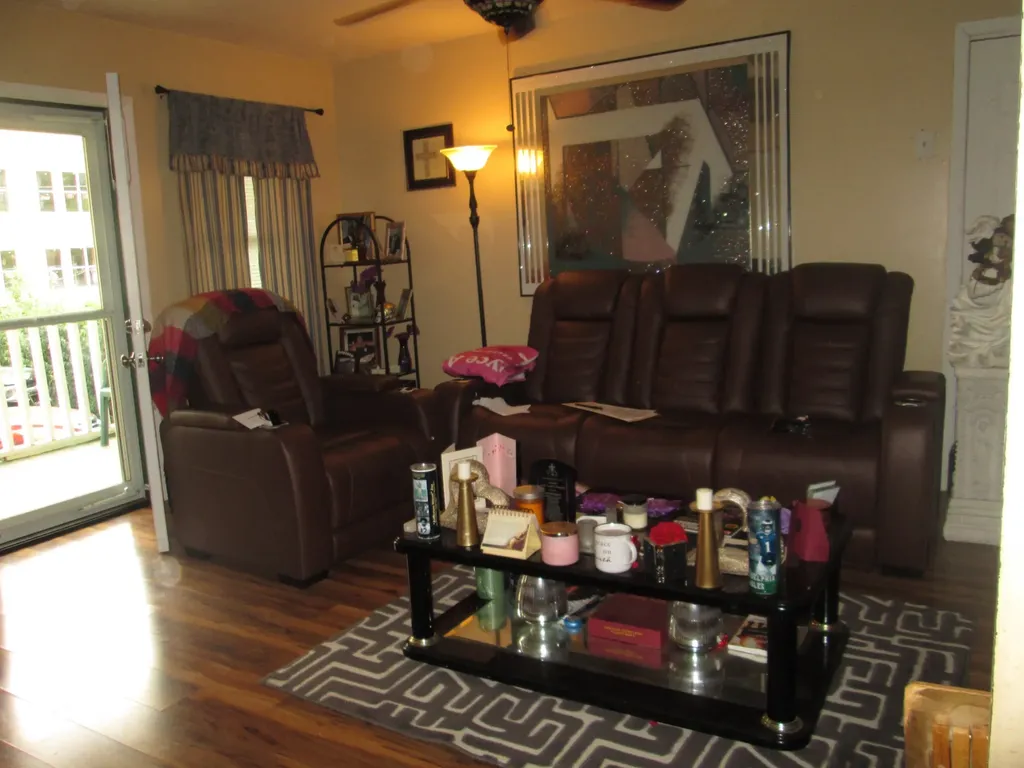 1206 Avondale Circle Nashville TN 37207