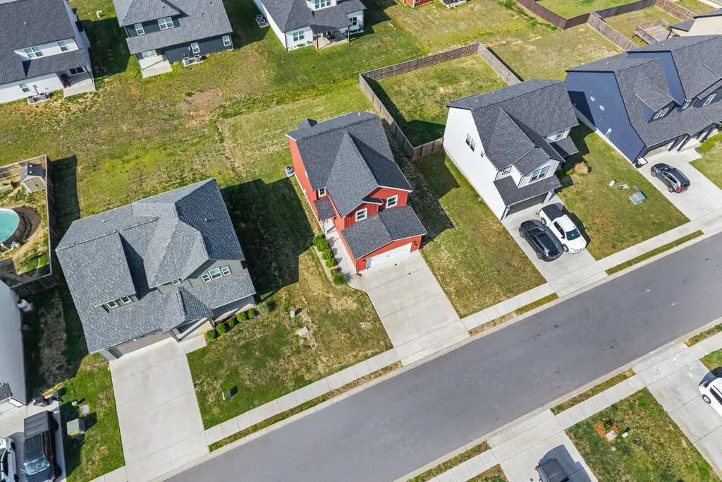 813 Marksman Court Clarksville TN 37042