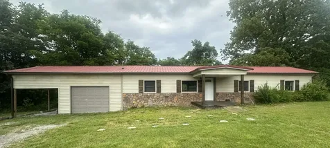 9110 Old Madisonville Road Hopkinsville KY 42240