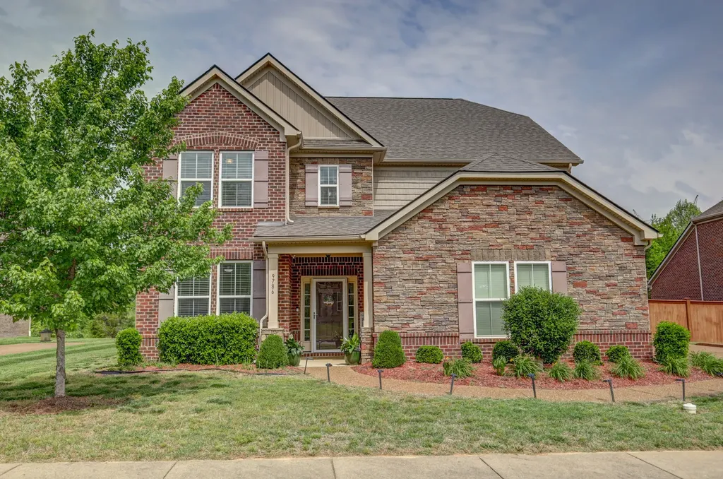 9786 Glenmore Lane Brentwood TN 37027