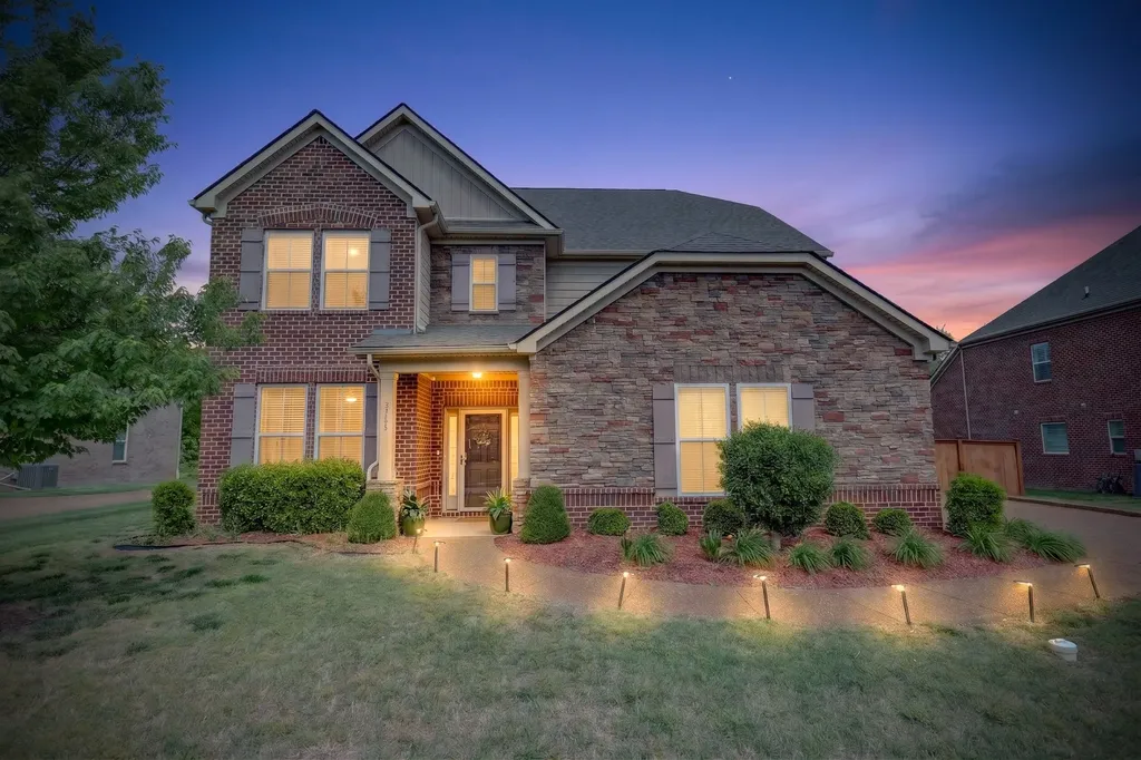 9786 Glenmore Lane Brentwood TN 37027