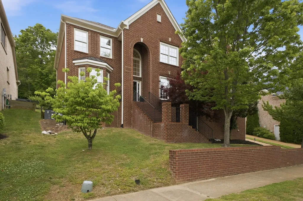 6741 Christiansted Lane Nashville TN 37211