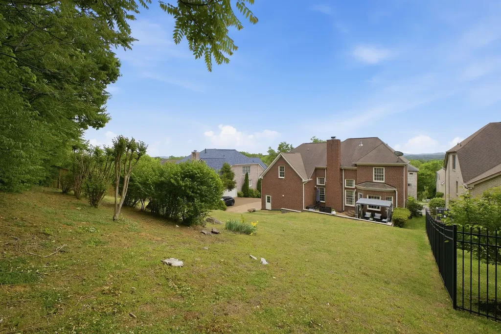 6741 Christiansted Lane Nashville TN 37211