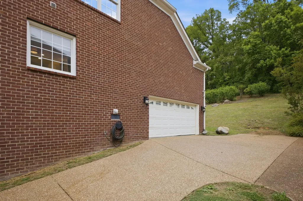 6741 Christiansted Lane Nashville TN 37211