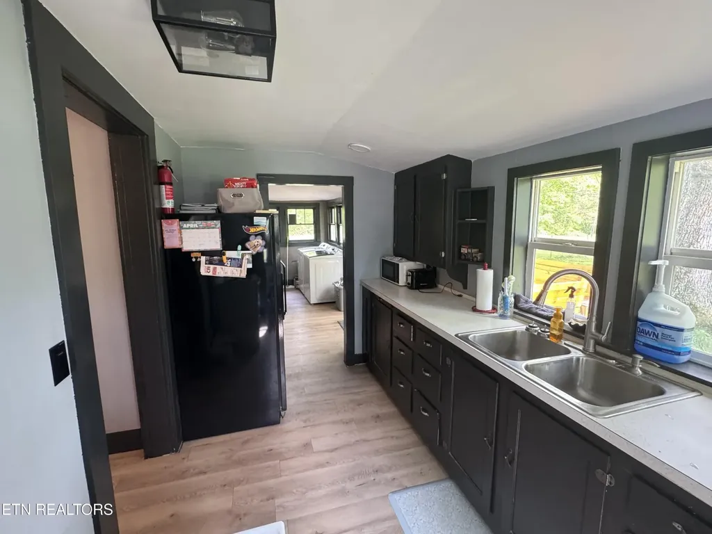 1136 Highway 70 E Crossville TN 38555