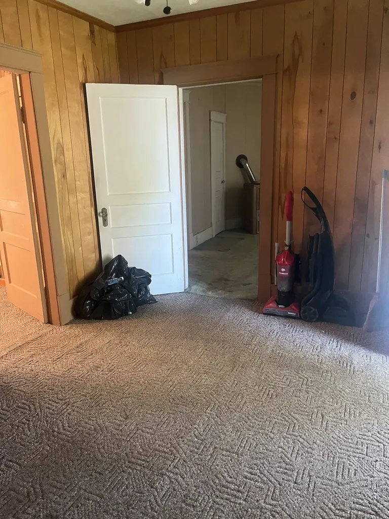 1107 W Church Street Orlinda TN 37141