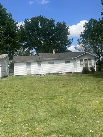 1107 W Church Street Orlinda TN 37141