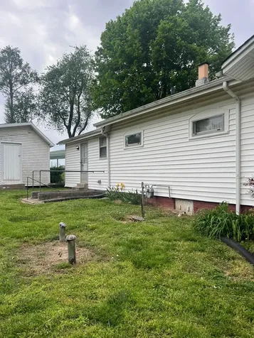 1107 W Church Street Orlinda TN 37141