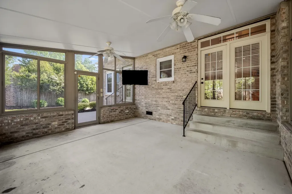 3418 Lawncrest Cove Murfreesboro TN 37129
