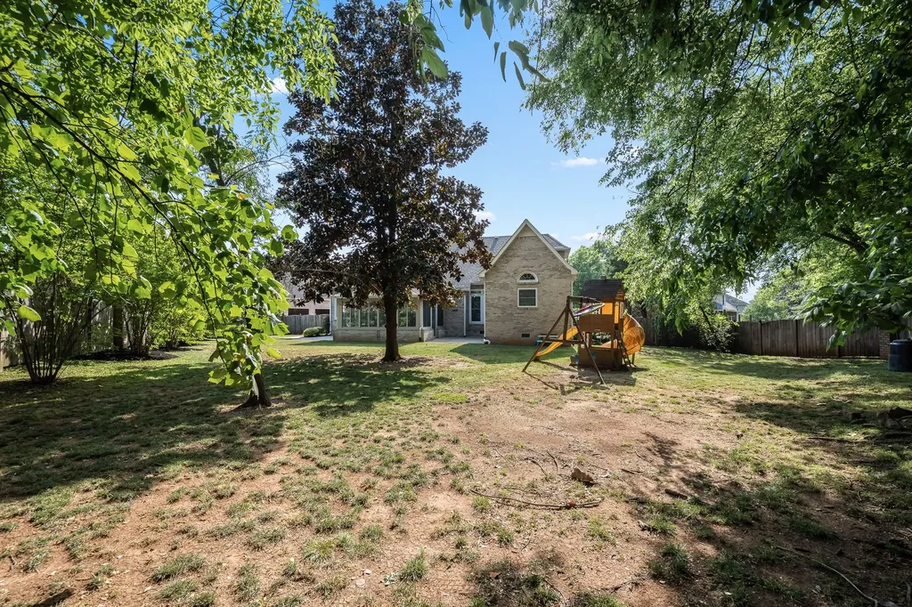 3418 Lawncrest Cove Murfreesboro TN 37129