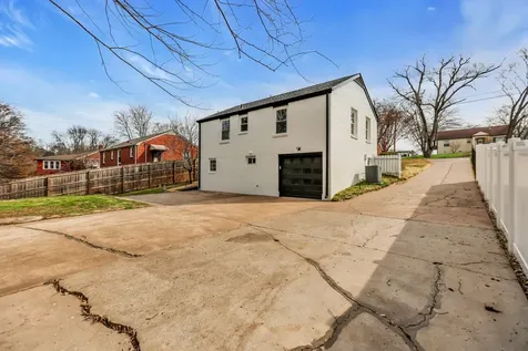 414 Springview Drive Nashville TN 37214
