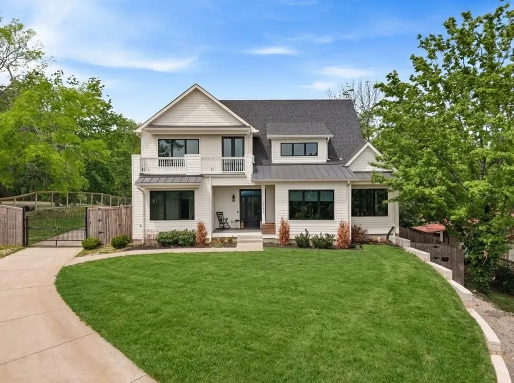 3866 Hutson Avenue Nashville TN 37216