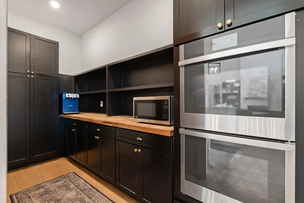 3866 Hutson Avenue Nashville TN 37216