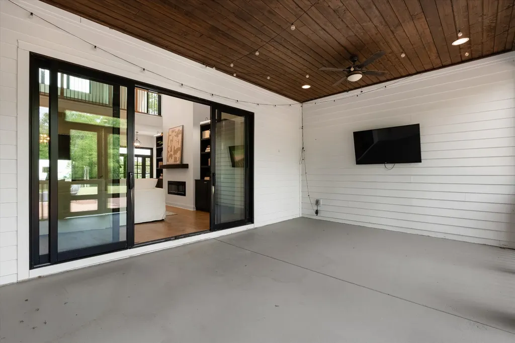 3866 Hutson Avenue Nashville TN 37216