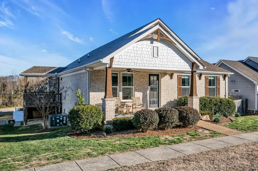 111 Ellersly Way Kingston Springs TN 37082