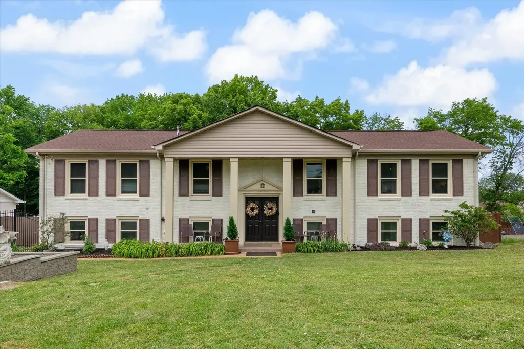 843 Percy Warner Boulevard Nashville TN 37205