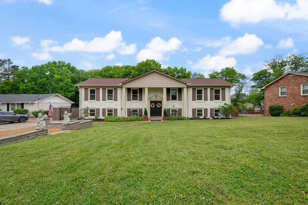 843 Percy Warner Boulevard Nashville TN 37205